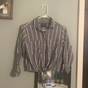 Crop grey and white striped flannel